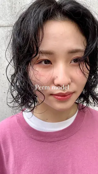 ミディアム パーマ 透明感カラー/ 石山浩二のヘアスタイル