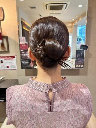 ミディアム わかまつ　ももみ 🕊️/ヘアセットのヘアスタイル
