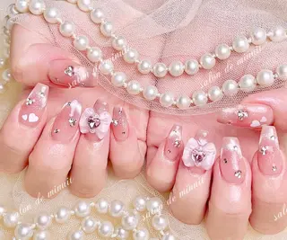 ネイル Momo 🤍のネイルデザイン