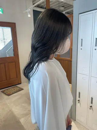 ロング カラー 店長 MANAMI 艶カラー／骨格ボブのヘアスタイル