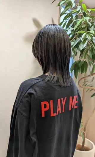 ミディアム カラー いずみ こずえのヘアスタイル