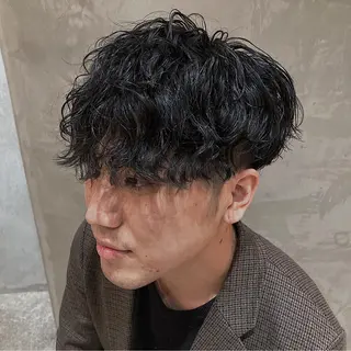 ショート パーマ メンズ 波巻きスパイラルパー マ/シャドウパーマ駿のヘアスタイル