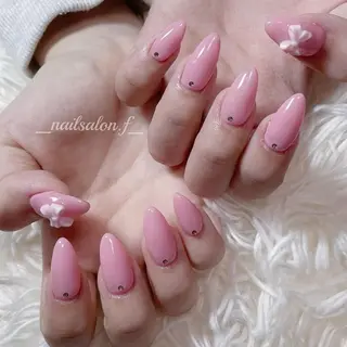 ネイル Nailsalon Fのネイルデザイン