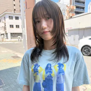 ミディアム 舟橋耀/ブリーチカラ ー/レイヤーカットのヘアスタイル