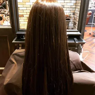ロング カラー 白戸 優樹のヘアスタイル
