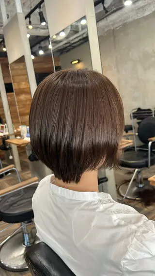ショート 国府田 裕のヘアスタイル