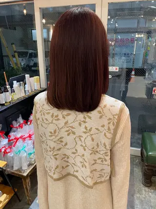 ミディアム カラー レイヤーカット/ GINJIのヘアスタイル