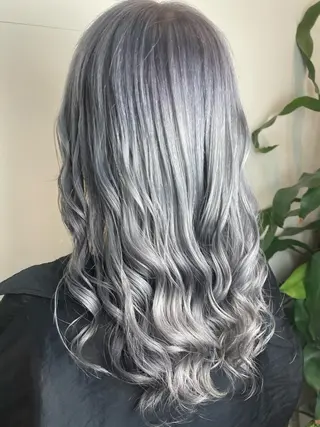 セミロング WEST OLAND加藤圭介のヘアスタイル