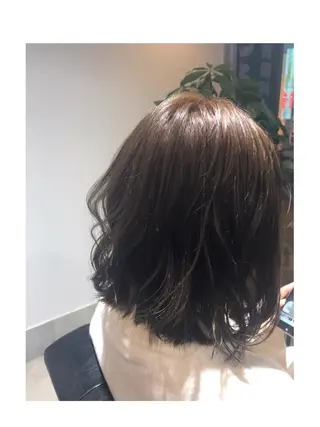 ショート カラー shi hoのヘアスタイル