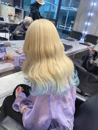 ロング カラー パーマ ヘアアレンジ メンズ キッズ ネイル マツエク・マツパ アイブロウ 🐺ウルフ×ハイトー ン🖤Yukinoのヘアスタイル