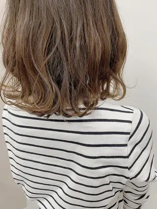 ミディアム ヘアアレンジ 石井 静のヘアスタイル