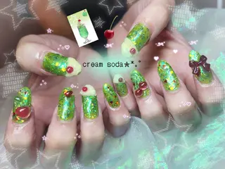 ネイル 💜bora .のネイルデザイン