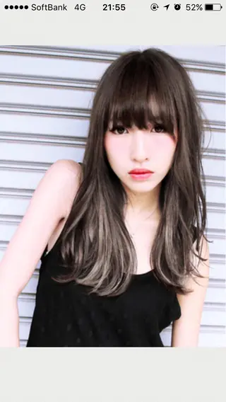 セミロング カラー 嶋崎 留美のヘアスタイル