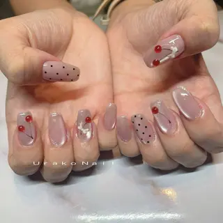 ネイル UrakoNail 《nail》のネイルデザイン
