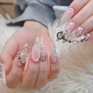 ネイル ANH ゴテゴテネイルのネイルデザイン