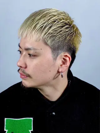 ショート メンズ 愛澤 悠樹のヘアスタイル