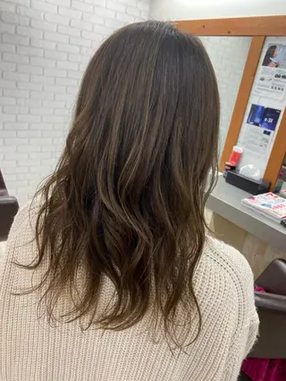 ミディアム カラー ブリーチカラー🫧 森　凪沙のヘアスタイル