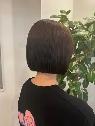 ショート ぱつっとボブ/ ボブ特化/タッセルのヘアスタイル