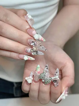 ネイル Eli Muse 新宿ネイルのネイルデザイン