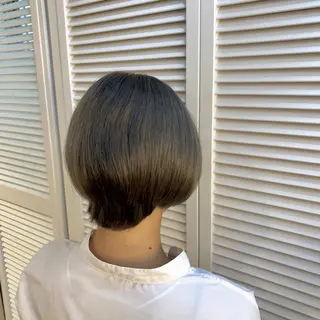 カラー 天野 利咲のヘアスタイル