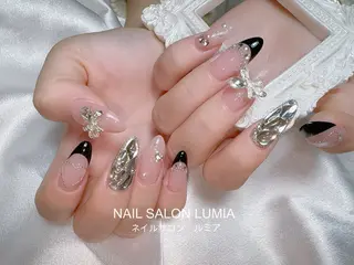 ネイル ネイルサロン ルミア Lumia 店長施術のネイルデザイン
