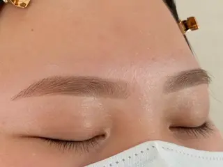 アイブロウ iBROW. 新越谷 田中 桃香の眉毛・アイブロウイメージ