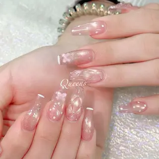 ネイル Queens テイのネイルデザイン