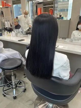 ミディアム カラー パーマ ヘアアレンジ メンズ キッズ ネイル マツエク・マツパ アイブロウ 🦋縮毛/韓国レイヤ ー/透明感カラー🦋のヘアスタイル