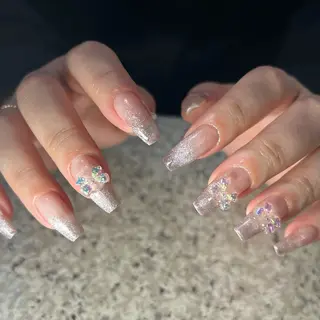 ネイル nailroom sb𓈒𓂂𓏸のネイルデザイン