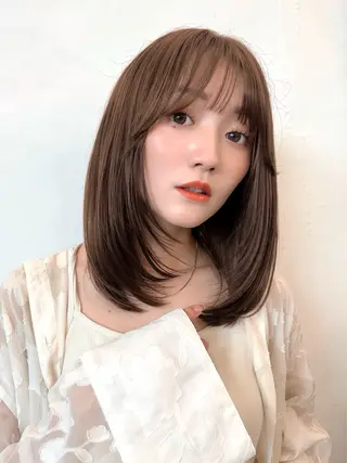 セミロング カラー ヘアアレンジ 🌱ボブ/レイヤー/ ベージュ/あやみ✨のヘアスタイル
