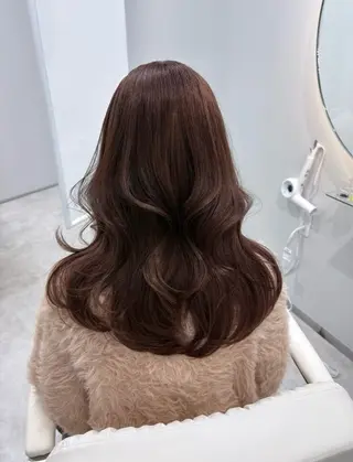 セミロング 代官山×美髪 縮毛矯正艶カラー🫧のヘアスタイル