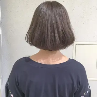 ミディアム カラー パーマ ヘアアレンジ ハイトーン特化🤍 浦住のヘアスタイル