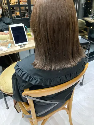 ミディアム ✨色持ちの良い艶 カラー✨蟹江真世のヘアスタイル