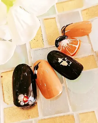 ネイル 手描きｱｰﾄ&推し活 🌟Wisteriaのネイルデザイン