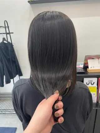 カラー 河野いずみ レイヤー/ボブ 🤍のヘアスタイル