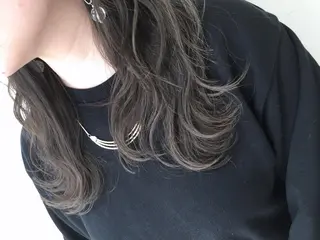 ミディアム Noe心斎橋 堀田 朋宏のヘアスタイル