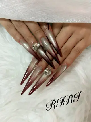 ネイル riri オーナーのネイルデザイン