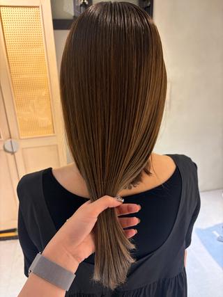 ロング カラー 🪐透明感カラー/ カワクボ モネのヘアスタイル
