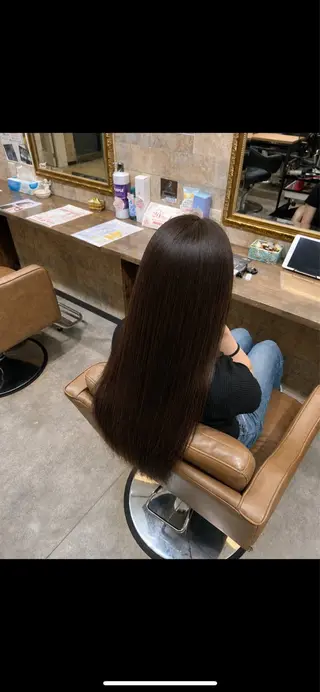 ミディアム カラー 和久井 琉空のヘアスタイル