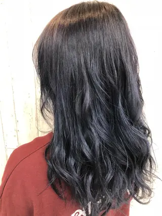 カラー Kaede .のヘアスタイル