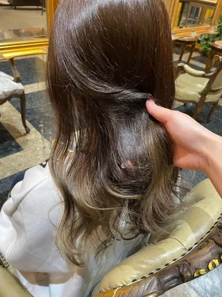 ロング カラー 田中 沙織のヘアスタイル