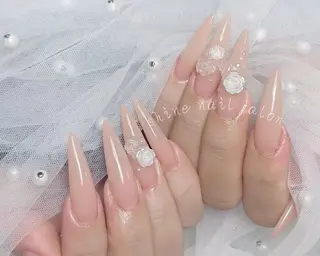 ネイル shineジェル& チップ長さだしのネイルデザイン