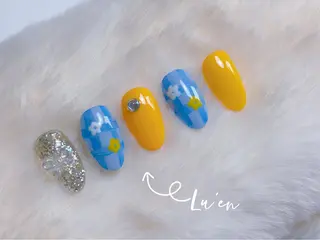 ミディアム Lu’en Nailsのネイルデザイン