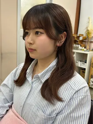 ロング 君島 花楓のヘアスタイル