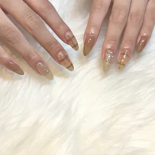 ネイル MANA みみのマツエク・マツパデザイン