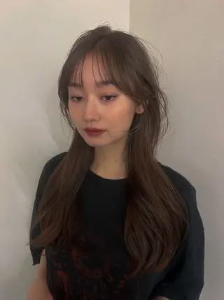 ロング カラー aya / ニュアンスカラーのヘアスタイル