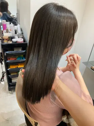 ミディアム ✨色持ちの良い艶 カラー✨蟹江真世のヘアスタイル