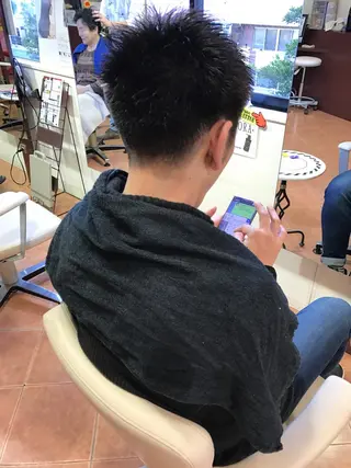 メンズ 高橋 里那のヘアスタイル