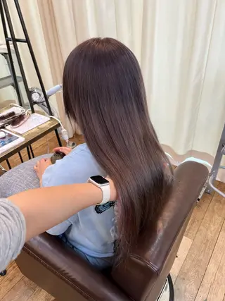 カラー ✩.*˚こなね /ブリーチカラー募集のヘアスタイル
