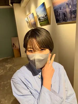 ショート カラー robe 田中 実友のヘアスタイル
